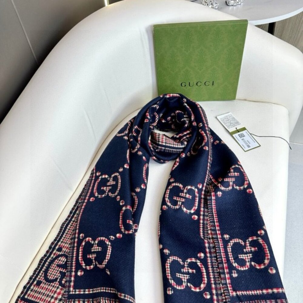 Gucci Dark Blue Scarf with Red and White Details - Picture 2 of 5